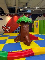 -利奥梦幻主题乐园(爱琴海购物公园店)