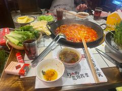 -热火朝天鲜切牛肉火锅(南强街巷店)