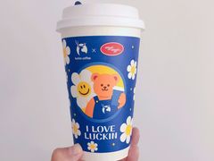 -瑞幸咖啡(江汉路中山大道店)