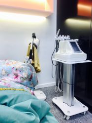 -斐尔国际皮肤管理中心