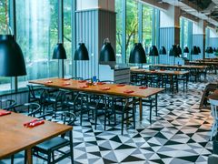 -昆山琶拉帝诗酒店·河畔咖啡厅Riverside Cafe