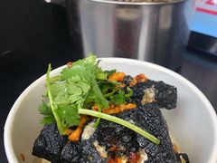 -黑色经典臭豆腐·湖南特产(坡子街店)