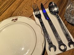 -1886德国汽车餐厅(外滩中央店)