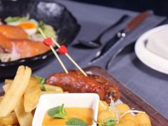 -YUE·6·西式融合餐厅(外滩六号店)