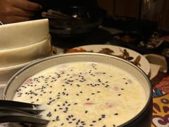 牛奶鸡蛋醪糟-勺子米线·云南传统小吃市集(四方街店)