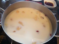 -捞王锅物料理(上海世茂广场店)