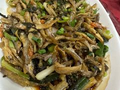 -雄仔农家菜馆·特色葱油鸡(六祖店)