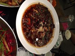 蛙蛙叫干锅年代(东直门簋街店)-蛙蛙叫干锅年代(簋街总店)
