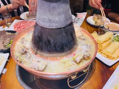 -老蜀铜火锅·酸菜脊骨·麻辣羊蝎子(热闹路店)
