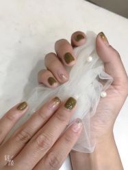 -苏彩·皮肤管理美甲美睫