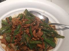 -阿瓦山寨·湘菜现炒·剁椒鱼头王(咸阳总店)