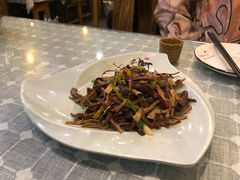 -小厨子私房菜·云南美食店