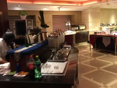大堂-天伦松鹤大饭店·欣妮咖啡
