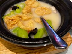 -万龙洲海鲜(大兴绿地缤纷城店)