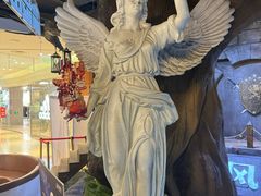 -暴风岛沉浸式体验馆(百联世纪店)