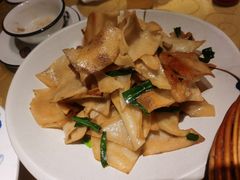 -董厨煨汤馆(车站路店)