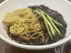 -贵宾庄炸酱面·韩式料理(高区店)