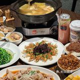 在北京！！我可太喜欢这碗12r的卤肉饭了！！！