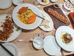 -连鹭海鲜·海肠捞饭·海胆饭(星海店)