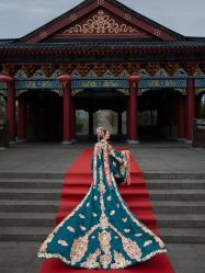 点击看大图 -至臻微拉婚纱摄影