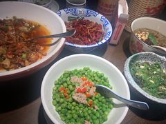 -味上湘菜馆(阿波罗店)