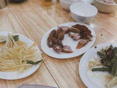 -雷祖芳老妈蹄花店