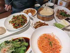 -梅利汴京烤鸭•开封豫菜地标店(东大街店)
