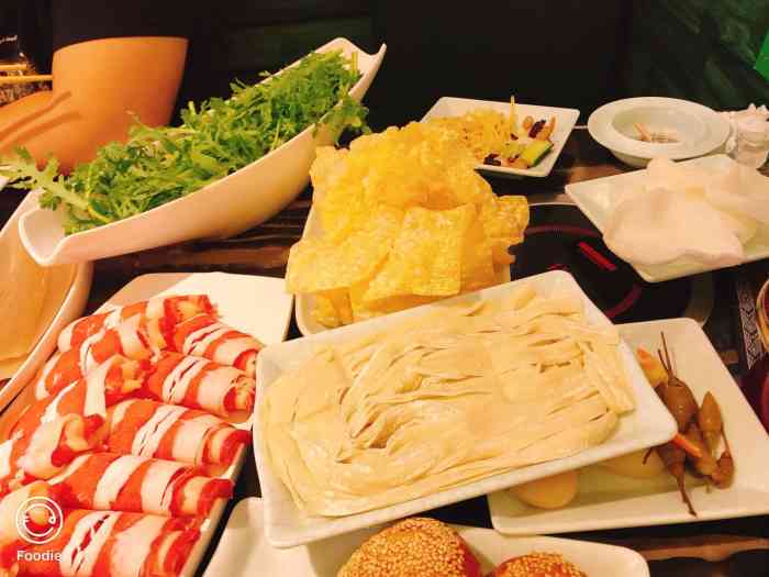 伊斯美清真火锅(北站店)