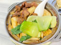 牛腩猪肠粉-芬芳甜品(同福路店)