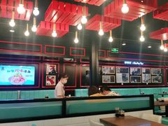 大堂-李先生牛肉面大王(上海站南广场店)