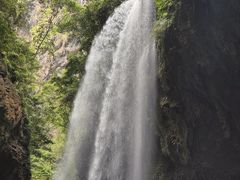 -龙水峡地缝景区
