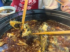 三角峰-金海椒罐罐鲢鱼(东方桂苑店)