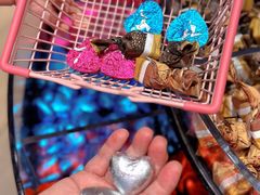 -Laderach 莱德拉(上海环贸iapm店)