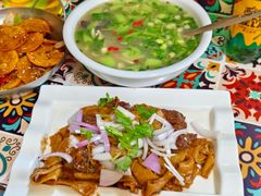 -壹阁胡羊焖饼(特色小吃街店)