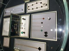 -梵克雅宝(国贸商城店)