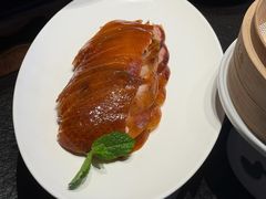 酥香嫩烤鸭-四季民福烤鸭店(外滩外白渡桥店)