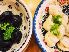 虾肉饺子-Lozhki-ploshki