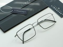 -目艮眼镜SHOWROOM(品牌集合店)
