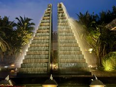 -海南清水湾莱佛士酒店