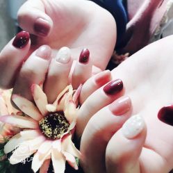 -小红楼美甲美容中心