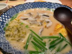 -荣家黄鱼面(前滩太古里店)