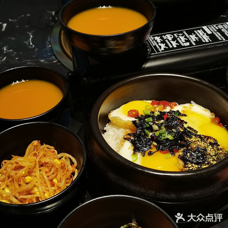 男朋友叫我来的店⚈₃⚈必须吃帝王蟹火锅安排！