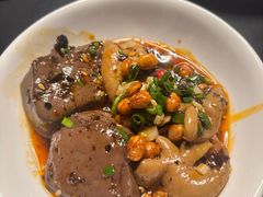 -铜锣湾·有麝自然香(渝北财富中心店)