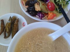 -闫家驴肉老店(华电一校店)