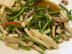 -虹泥小厨(南国花园总店)