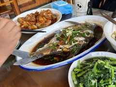 -芦茨金富饭庄·25年老字号·专做稻草鸡