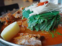 -喇喇排骨火锅·传统韩式脊骨汤(望京西园总店)
