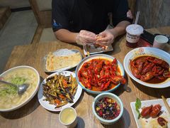 -叶派龙虾•招牌香辣蟹·海鲜(中海国际店)