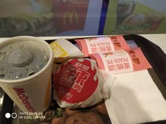 -麦当劳(百联西郊购物中心店)