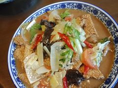 -庶民居中餐馆(花土店)